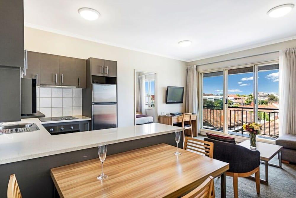 Punt Road Apartment Hotel เมลเบิร์น ภายนอก รูปภาพ