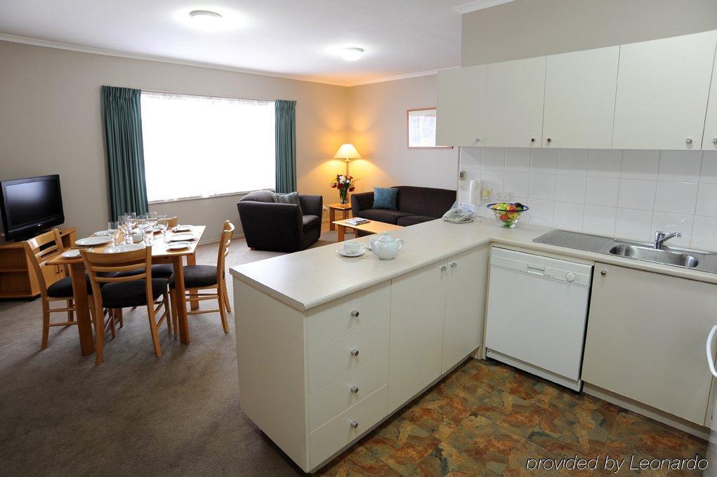 Punt Road Apartment Hotel เมลเบิร์น ห้อง รูปภาพ
