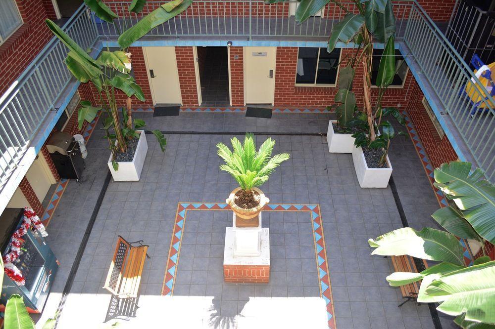 Punt Road Apartment Hotel เมลเบิร์น ภายนอก รูปภาพ
