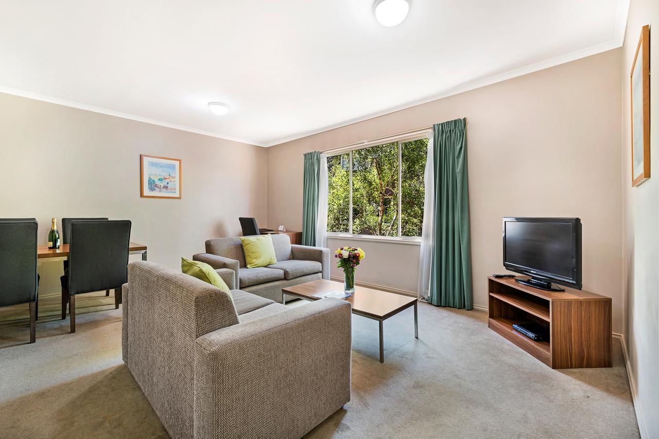Punt Road Apartment Hotel เมลเบิร์น ภายนอก รูปภาพ