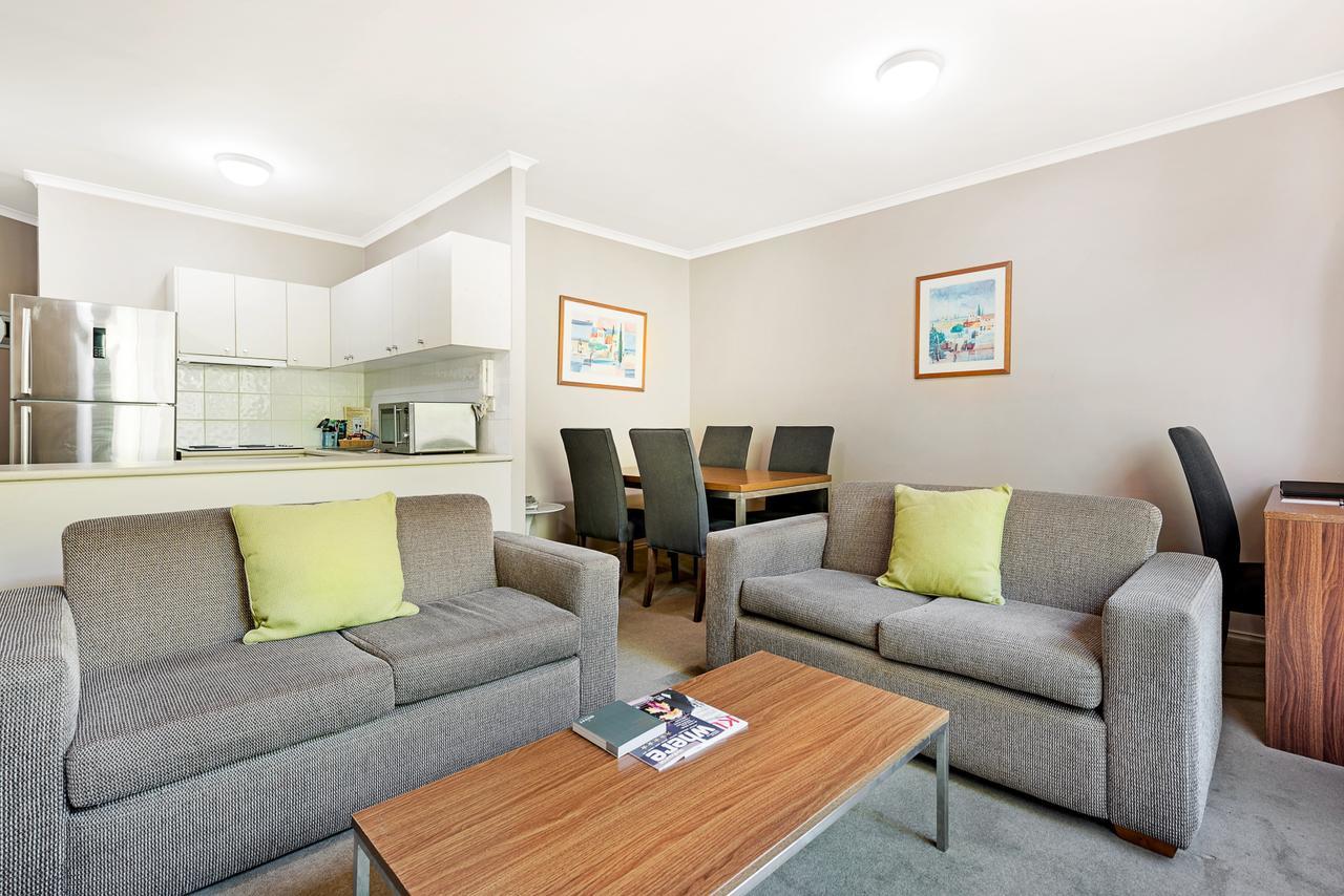 Punt Road Apartment Hotel เมลเบิร์น ภายนอก รูปภาพ